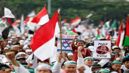 التحالف الإندونيسي يهاجم التطبيع الإماراتي الإسرائيلي